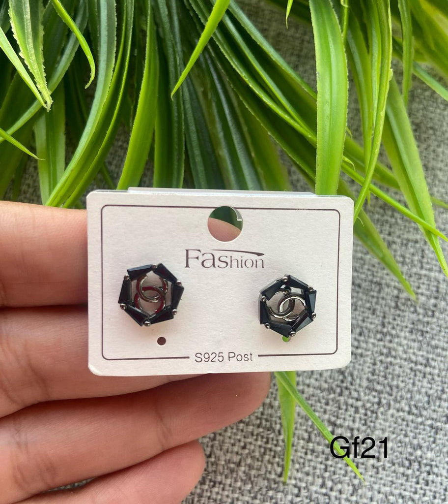 حلق مش بيغيير لون السعر ٢٠ بدل ٣٠ (gf21)