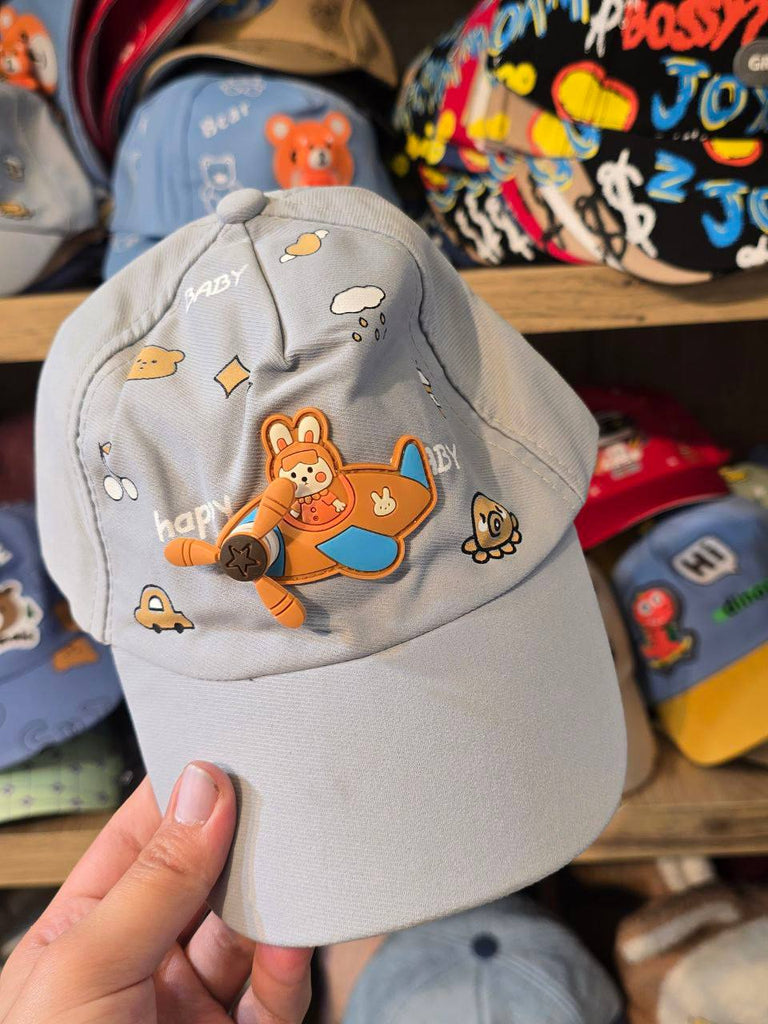كاب اطفال🧢✨
السعر ٤٠