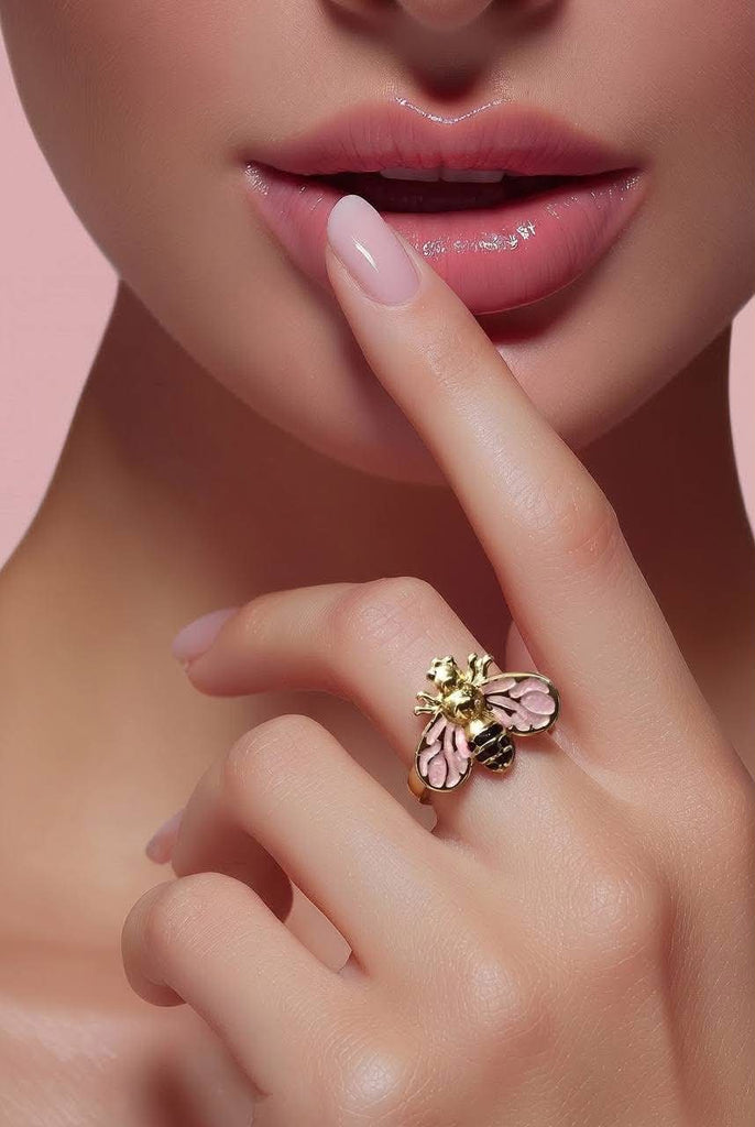 خاتم Gold plated
Free size
السعر ٣٠