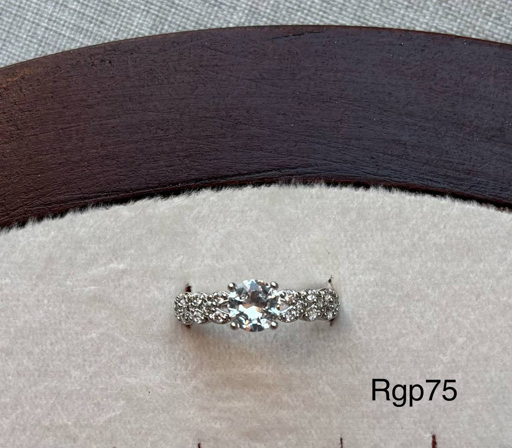 خاتم مطلي بلاتين free size السعر ٤٥ (rgp75)