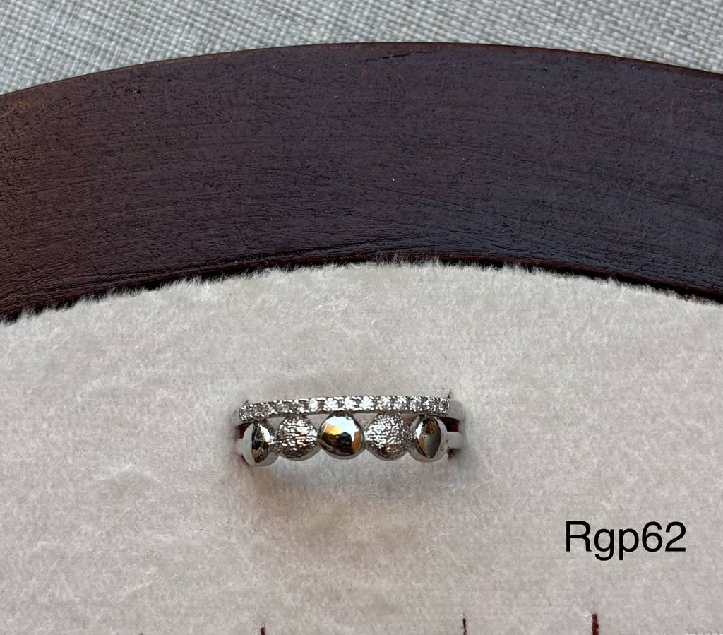 خاتم مطلي بلاتين free size السعر ٤٥ (rgp62)