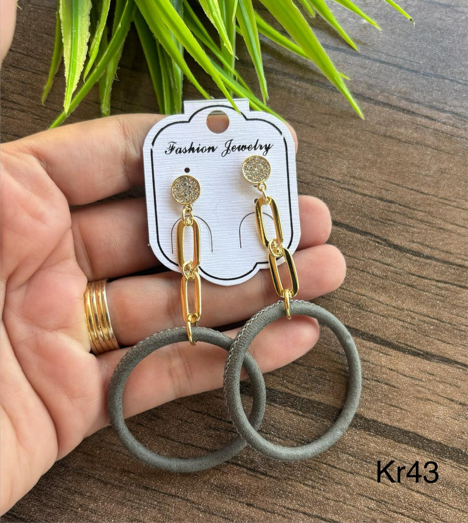 حلق مش بيغيير لون السعر ١٠ بدل ٣٠ 💥💥 (kr43)