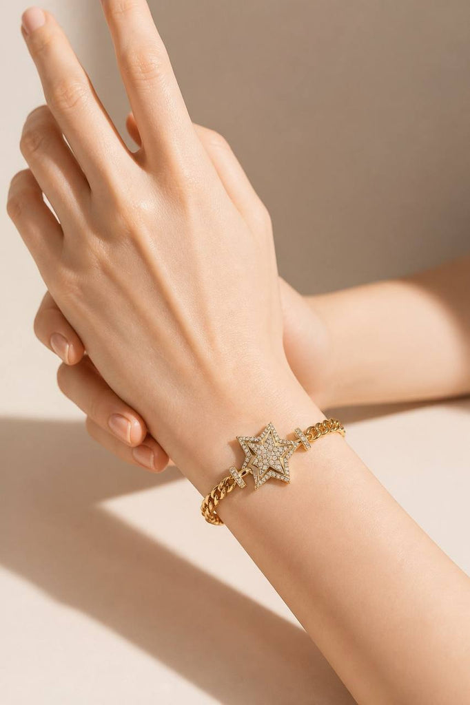 انسيال Stainless_steel و الدلايه gold plated✨️
السعر ١٢٠