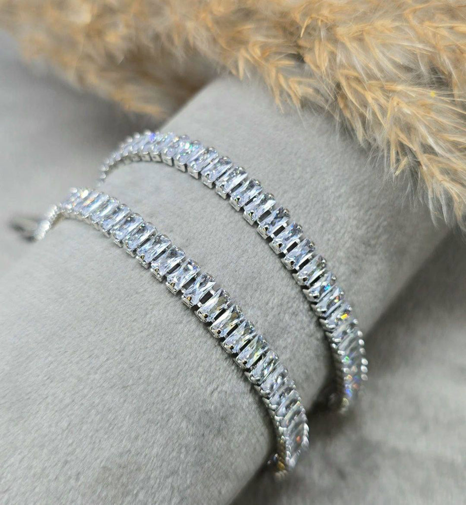 انسيال تنس ✨✨
بلاتين فصوص زيركون 💎 
السعر ٧٠