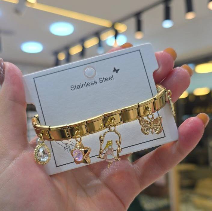 Stainless_steel Italian breclets ✨
السعر ١٠٠🔥🔥 م
