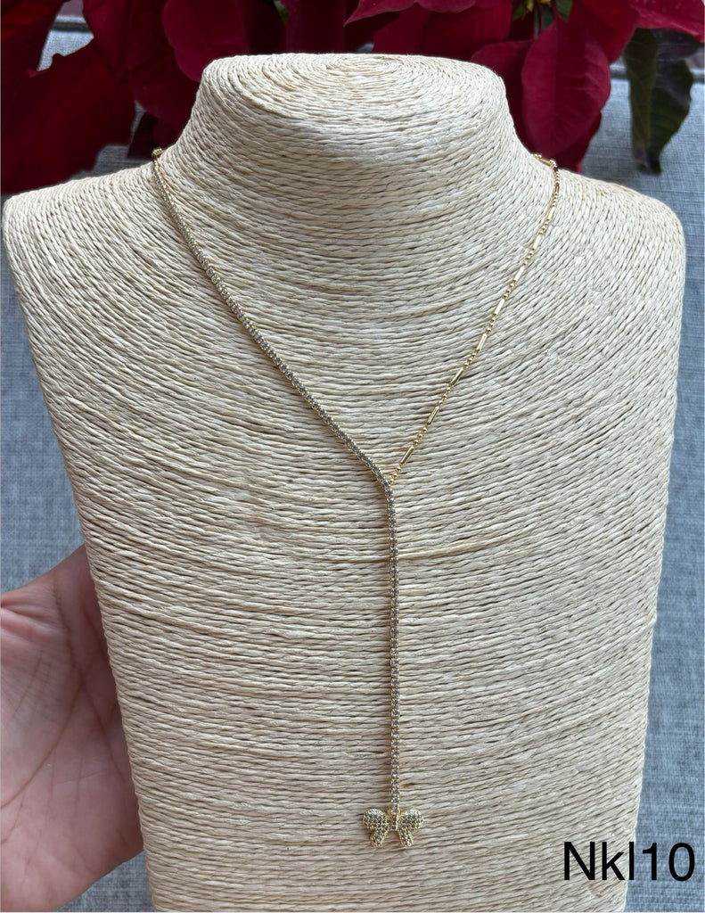 سلسلة طويلة gold plated  
فصوص زيركون 
السعر ١٣٥ (nkl10)