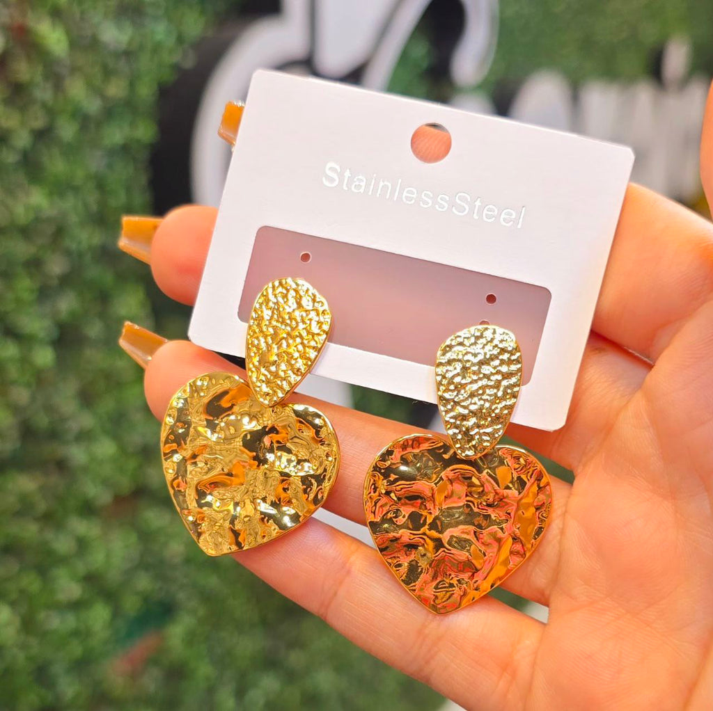 حلق ستانليستيل stainless steel ✨️ 💛 🔥

السعر ٦٠