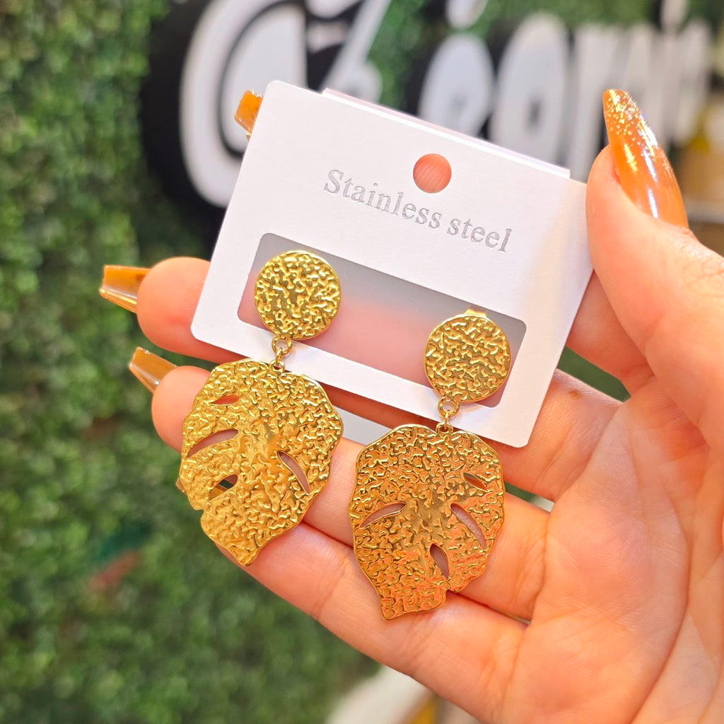حلق ستانليستيل stainless steel ✨️ 💛 🔥

السعر ٦٠