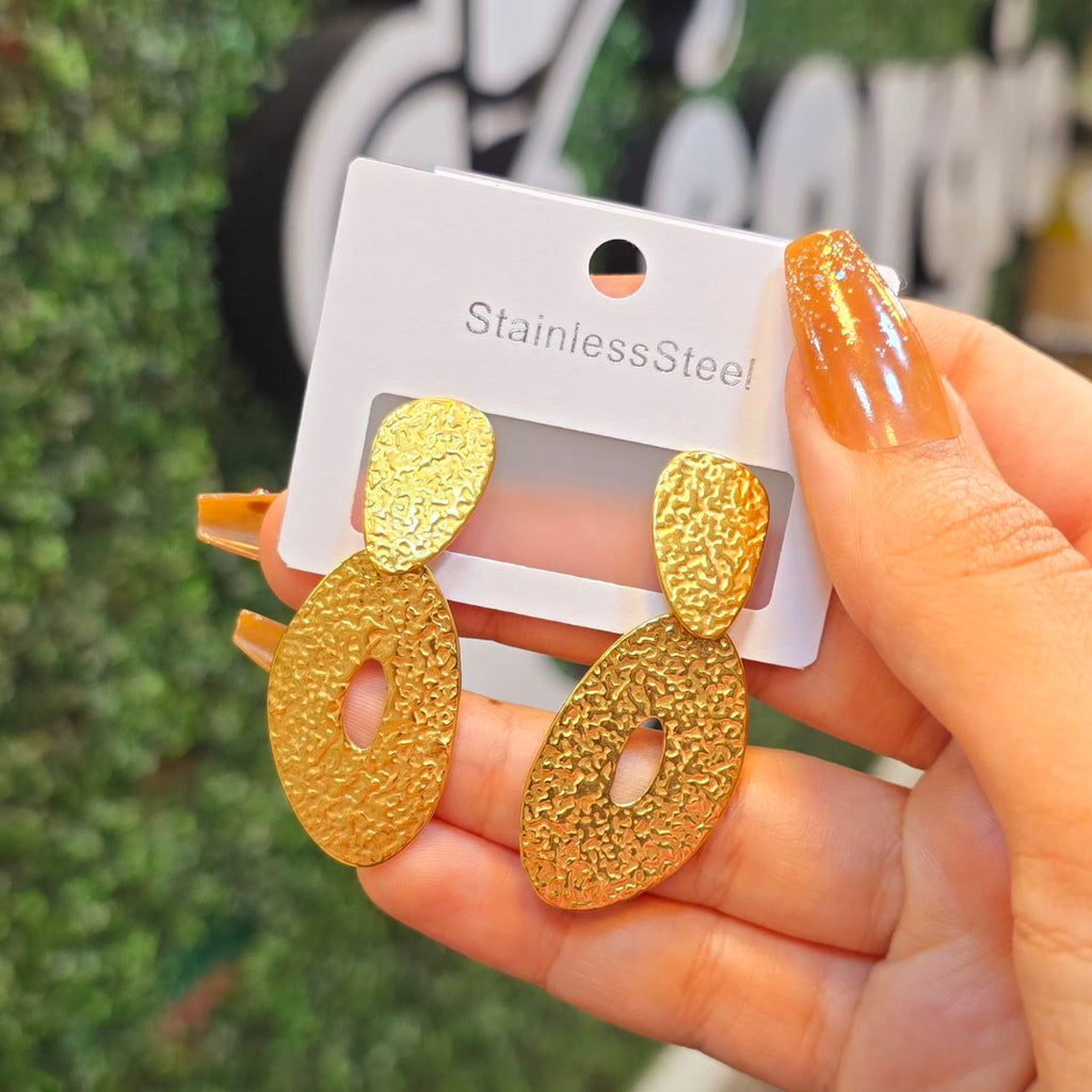 حلق ستانليستيل stainless steel ✨️ 💛 🔥

السعر ٦٠