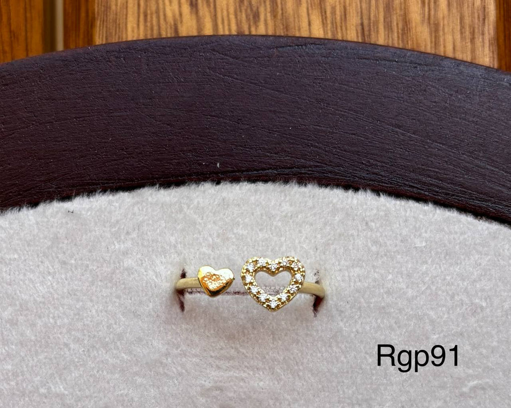 خاتم  free size 
gold plated ❤️🔥🔥
السعر ٤٠ (rgp91)