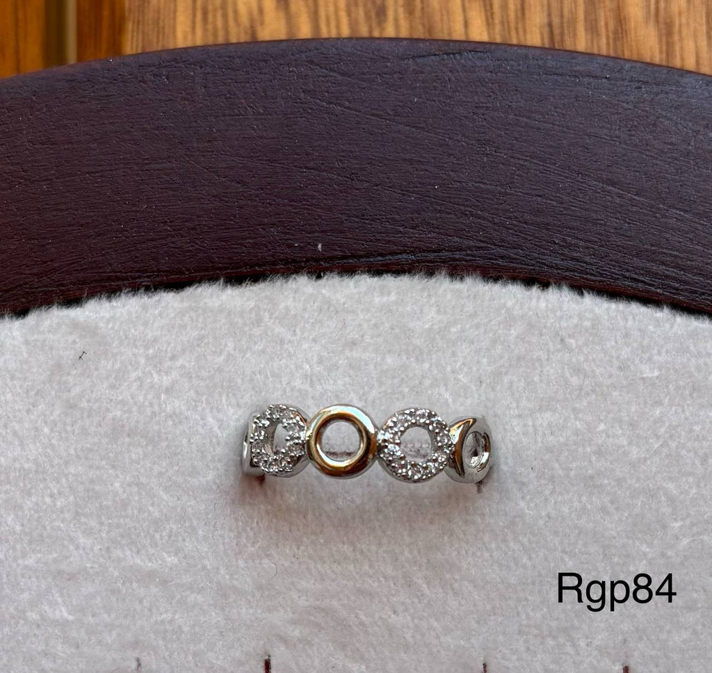 خاتم  free size 
gold plated ❤️🔥🔥
السعر ٤٠ (rgp84)