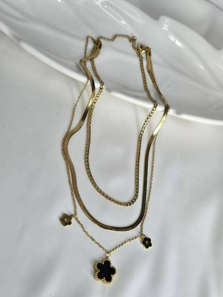 سلسلة stainless steel ✨️
السعر ١٢٠🔥