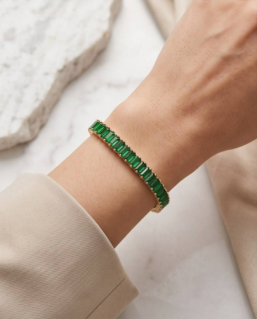 انسيال gold plated ✨️ 💛 
السعر ٤٠