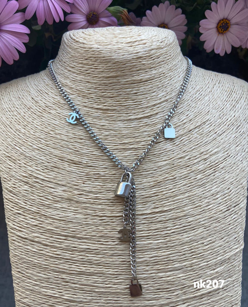سلسلة ستانلس بيو stainless steel مش بتغير لون السعر ٥٥ (nk207)